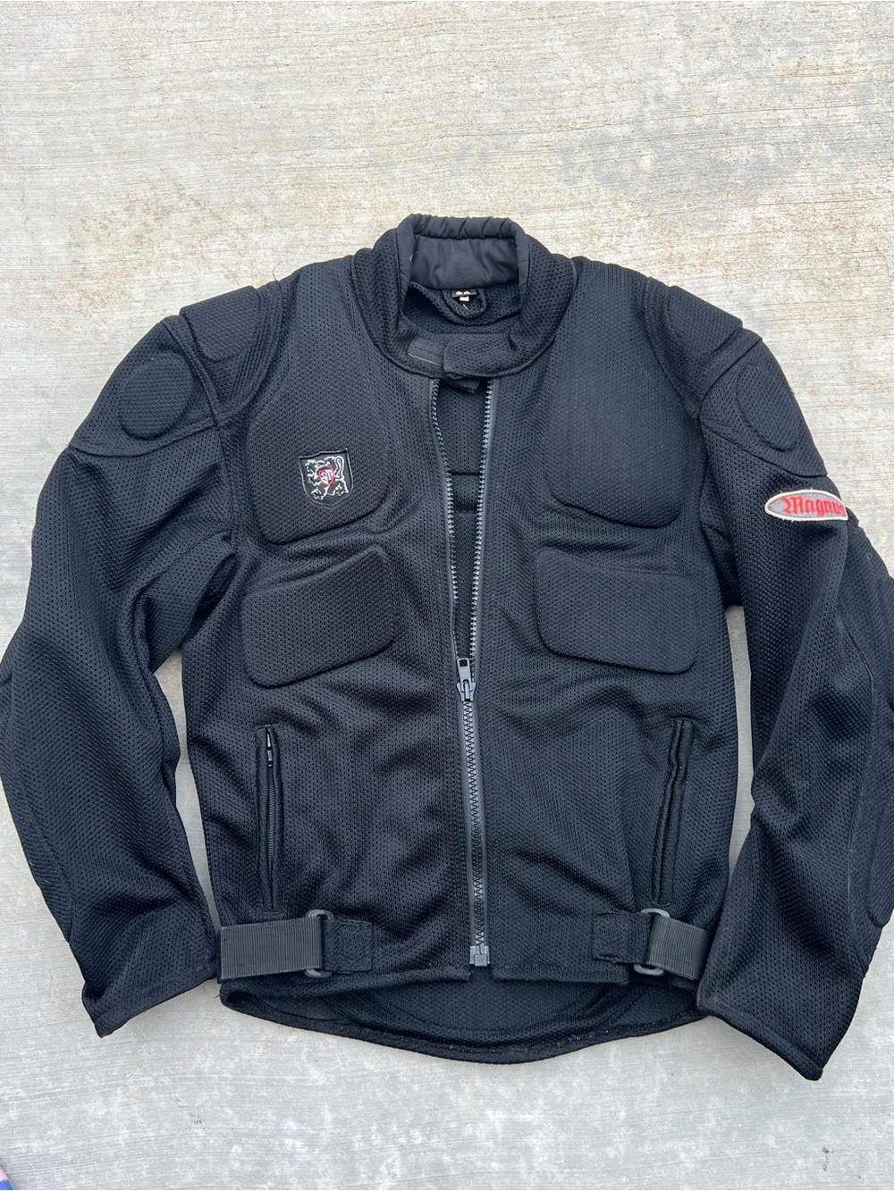 Magnus Black Padded Mesh Motorcycle Jacket Breathable Size 32 Unisex